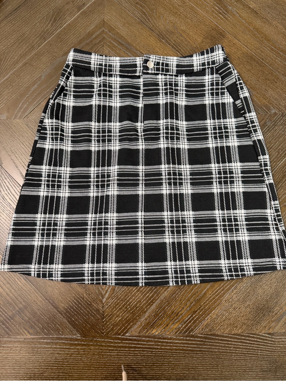 Vero Moda Black & White Plaid Mini Skirt